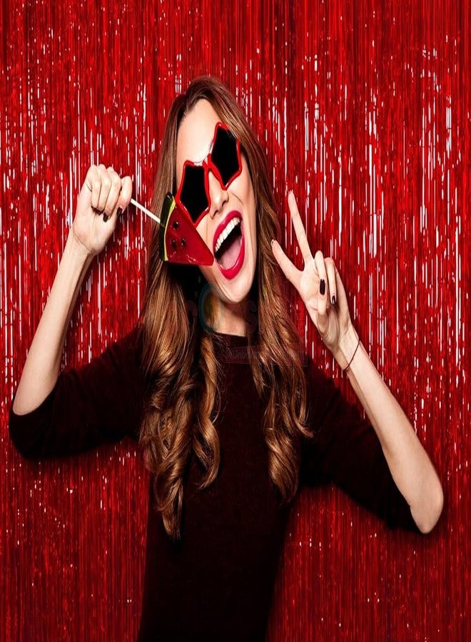 بروبسيكل ستائر شراشيب حمراء لامعة من بروبسكل، مقاس 4 أقدام × 6 أقدام، خلفية مثالية لجلسات التصوير - خلفية لامعة معدنية لجلسات التصوير في أعياد الميلاد، والذكرى السنوية، وعيد الحب، وعيد الميلاد، وحفلات الزفاف، وحفلات توديع العزوبية، وحفلات استقبال المولود - عبوة من قطعتين - Image 5